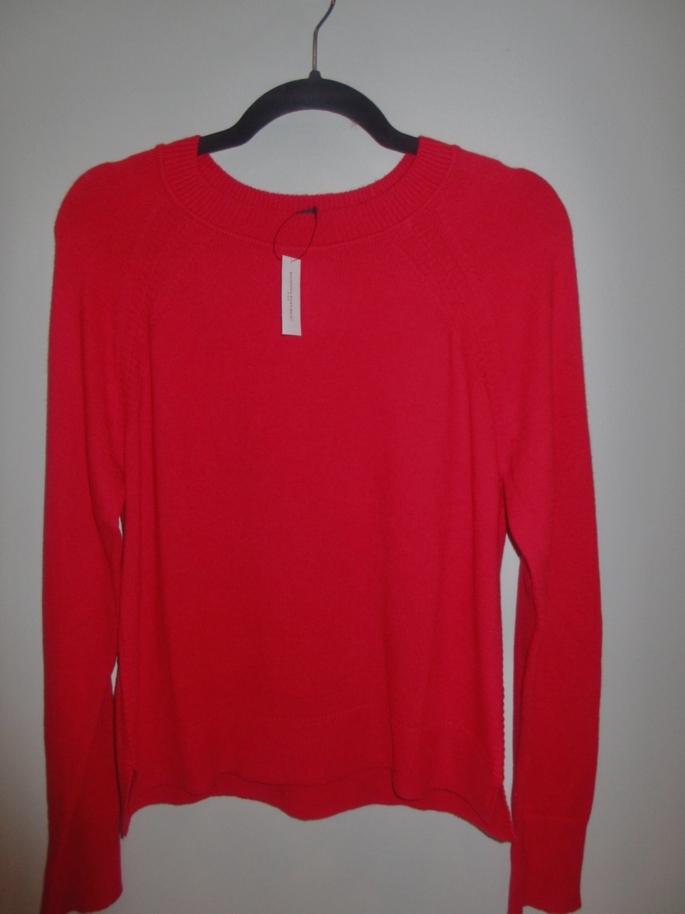Banana Republic Bright Pink Lightweight Knit Sweater NWT